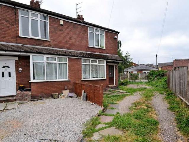 Cottage for sale in Hazel Grove, Greater Manchester