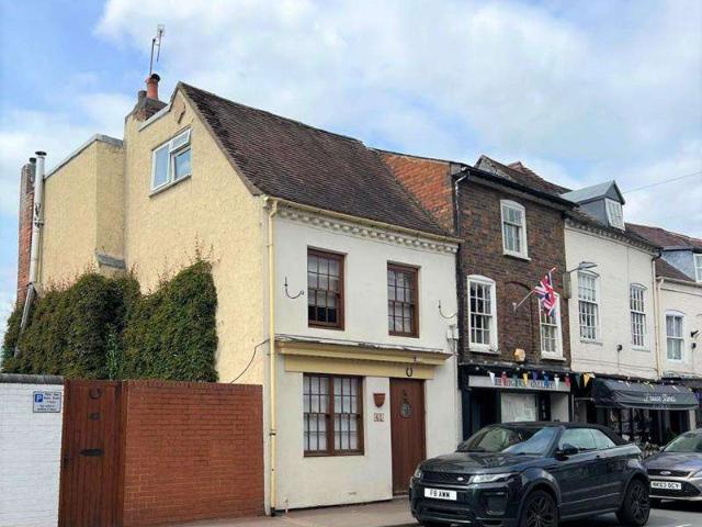 Cottage for sale in Upton Upon Severn