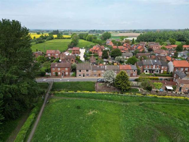 Cottage for sale in Cawood, North Yorkshire