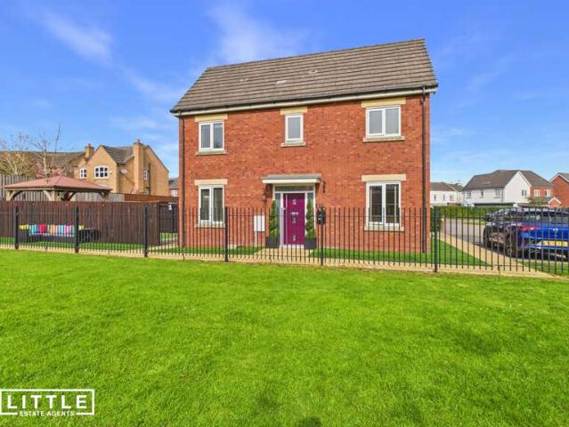 Cottage for sale in Lea Green, St Helens