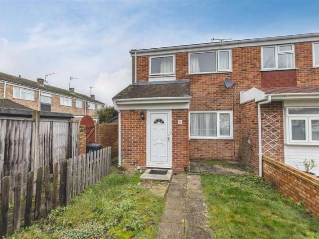Cottage for sale in Dedworth, Windsor