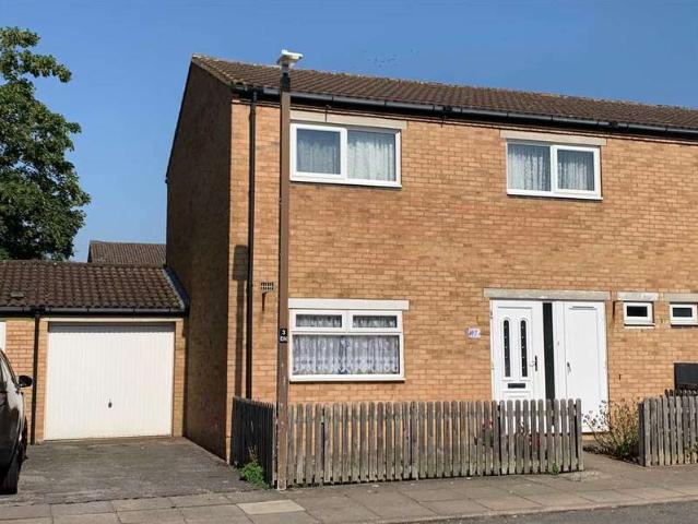 Cottage for sale in Wolverton and Greenleys, Old Wolverton
