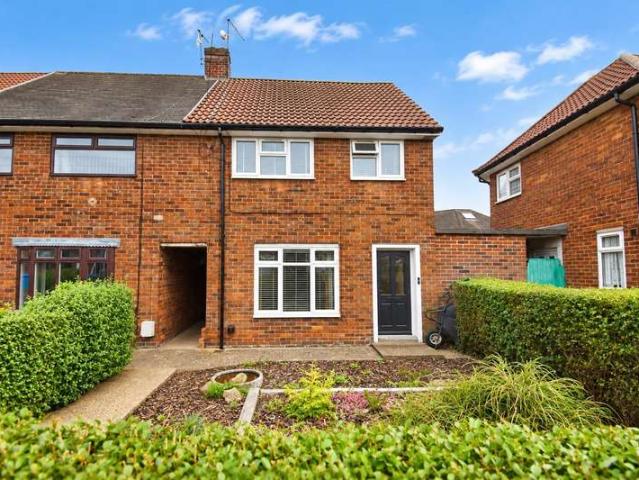 Cottage for sale in Greatfield, Hull