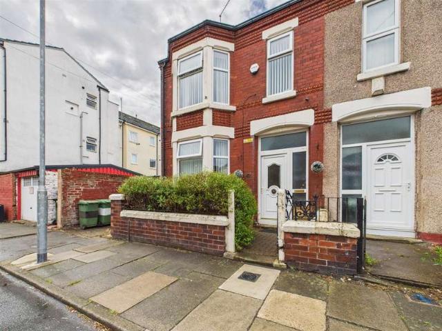 Cottage for sale in Liscard, Wirral
