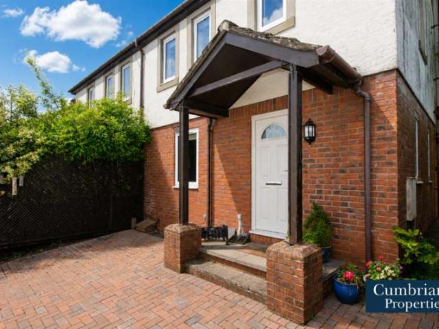 Cottage for sale in Brampton, Cumberland