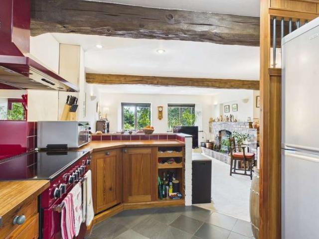 Cottage for sale in Milton