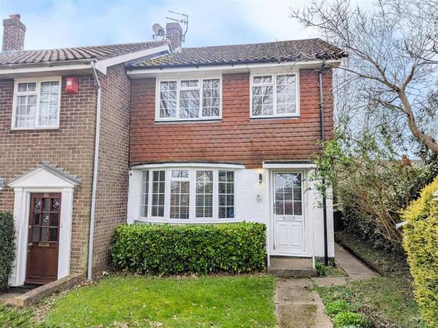 Cottage for sale in Ringles Cross, Cross In Hand