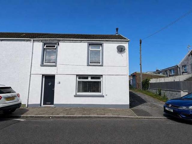 Cottage for sale in Gadlys, Aberdare