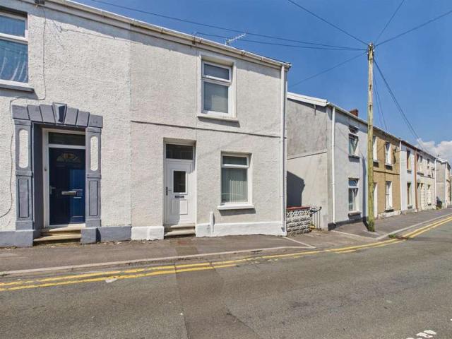 Cottage for sale in Mount Pleasant, Llanelli