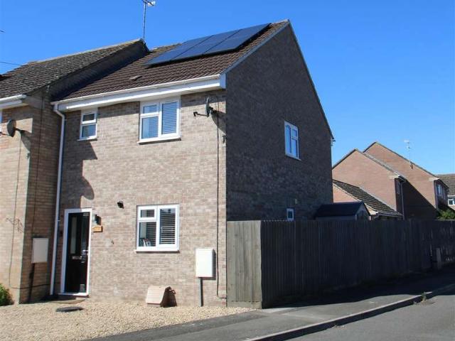 Cottage for sale in Durrington, Wiltshire