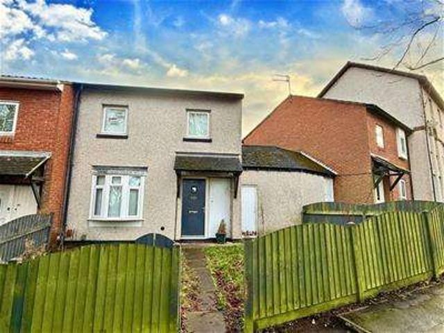 Cottage for sale in Humberstone, Leicester