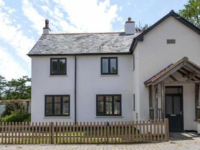 House for rent in Lyons, Greater London