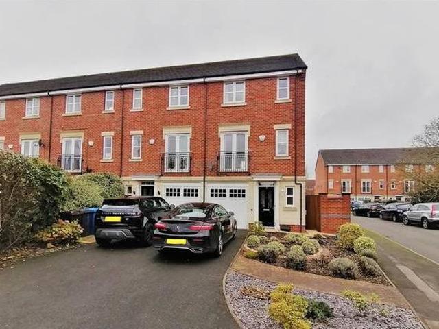 House for rent in Froggatt, East Midlands