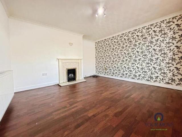 Cottage for rent in Erith, Greater London