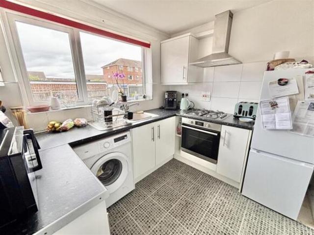 Property for rent in Hamworthy, Poole
