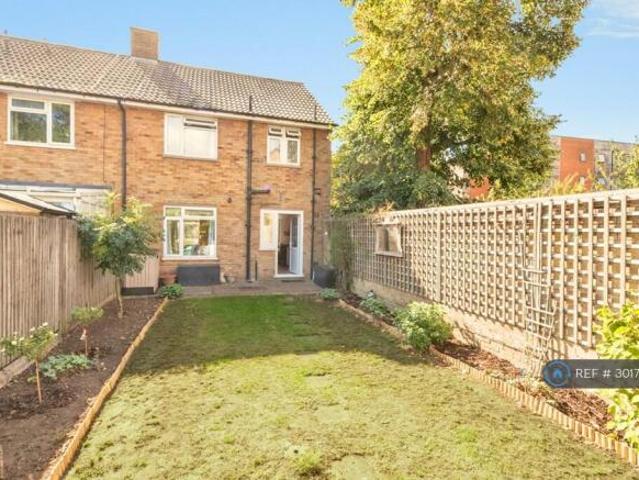 Cottage for rent in Cat Hill