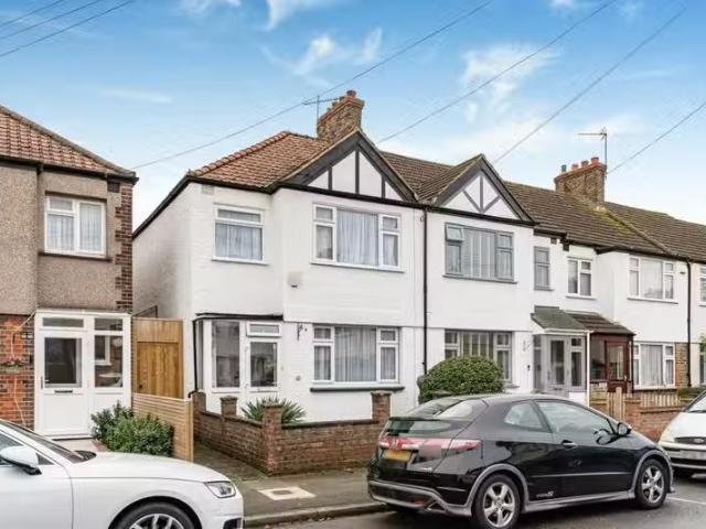 House for rent in London Borough of Merton, Greater London