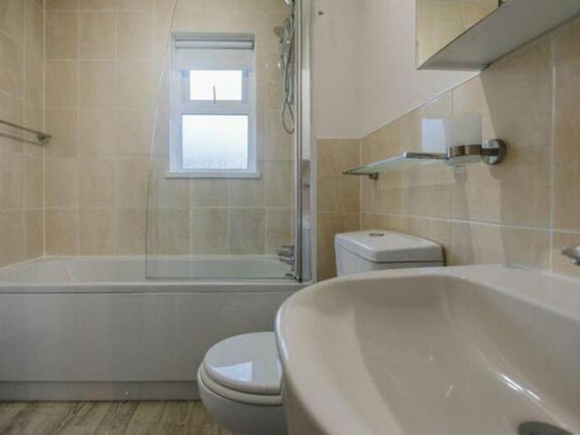 Cottage for rent in Alphington, Exeter