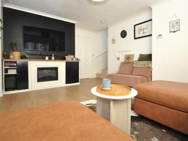 Cottage for rent in Golden Valley, Gloucestershire