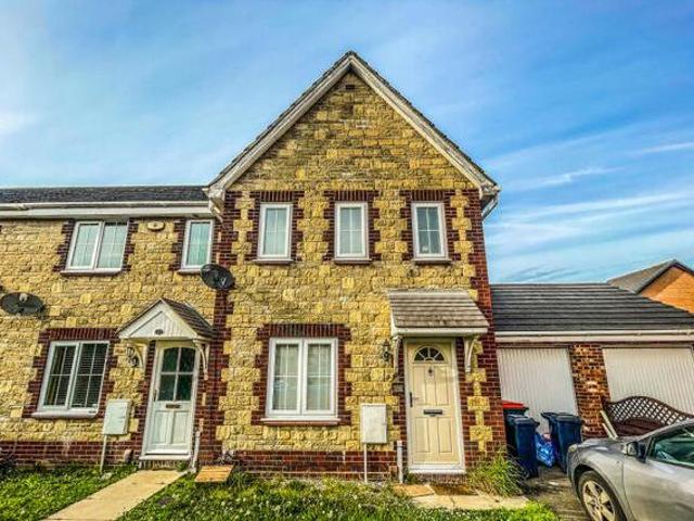 House for rent in Newport