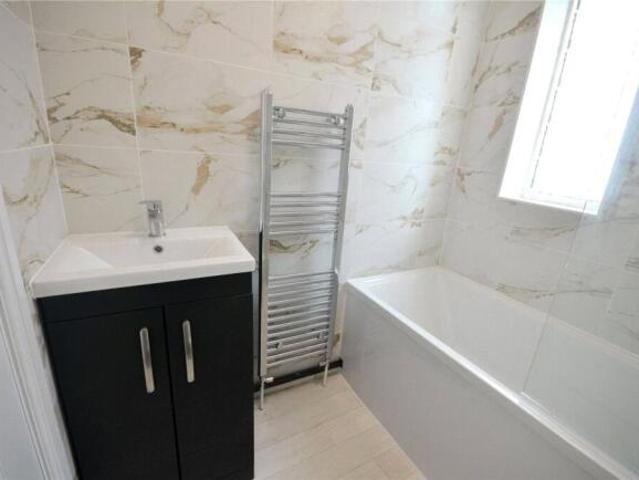 Cottage for rent in Salford, Greater Manchester