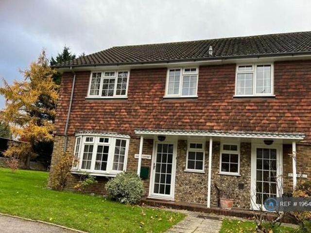 House for rent in Surrey