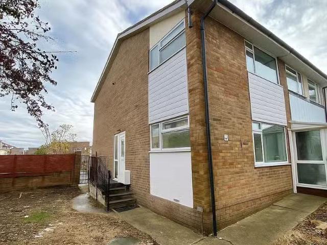 House for rent in Fishersgate, West Sussex