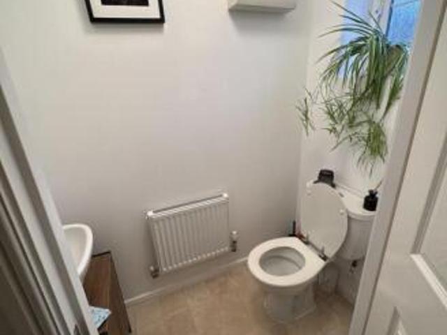 Cottage for rent in Ermine West, Brayford