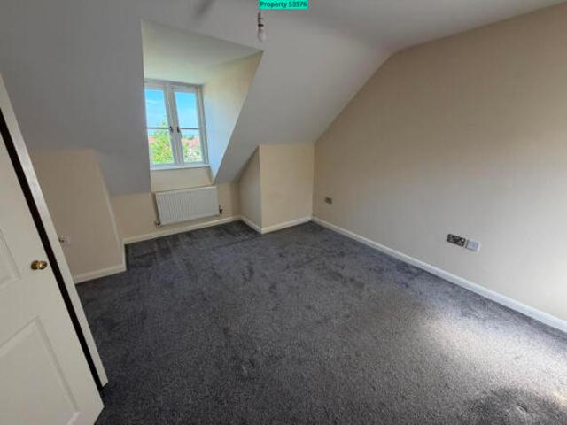 Cottage for rent in Grange Farm, Shenley Church End