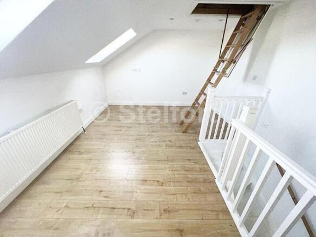 Cottage for rent in Cat Hill
