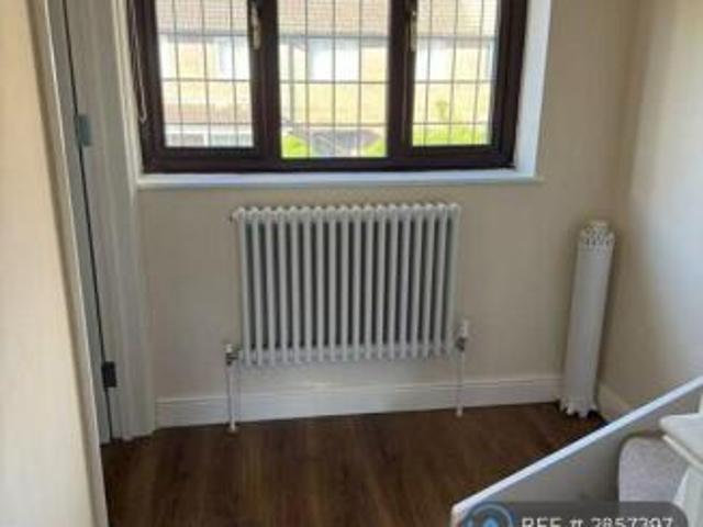 Cottage for rent in Cat Hill