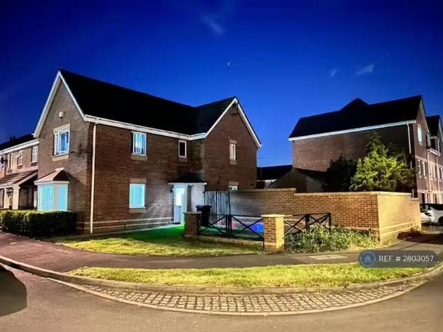 House for rent in Radford, West Midlands