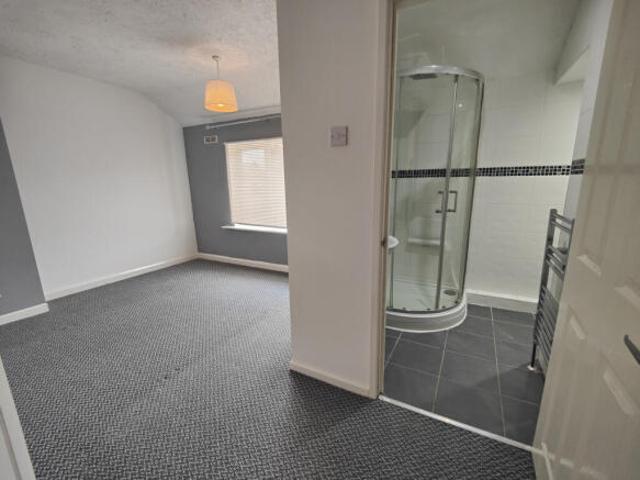 Cottage for rent in Holbrooks, West Midlands