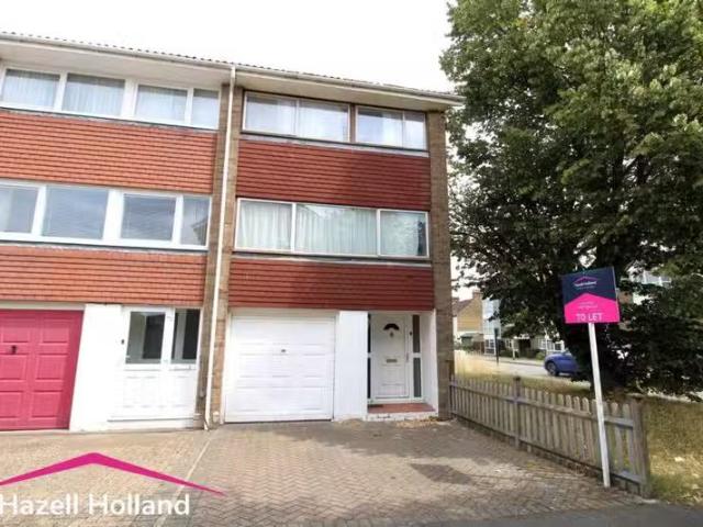 House for rent in Swanley, The Butts
