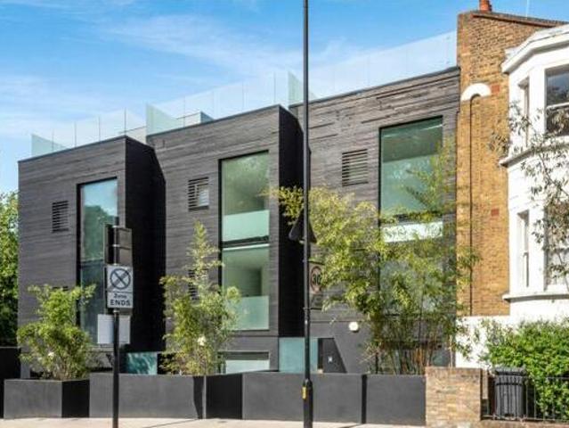 House for rent in Lyons, Greater London
