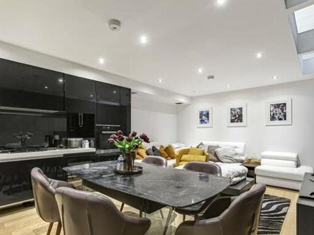 House for sale in Lyons, Greater London