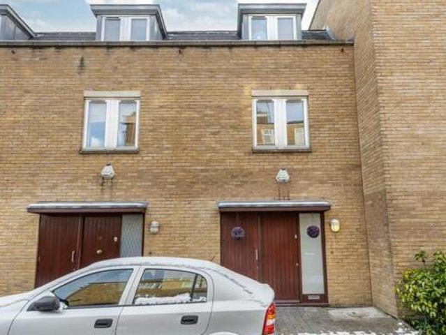 House for rent in Lyons, Greater London