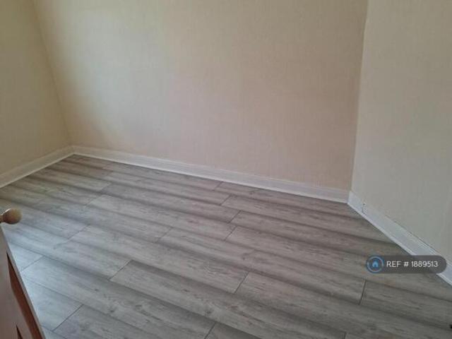 Cottage for rent in Northampton, Northamptonshire