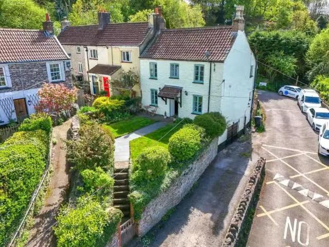 House for rent in Clapton In Gordano, North Somerset