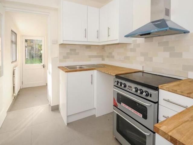 Cottage for rent in The Slade, Oxfordshire