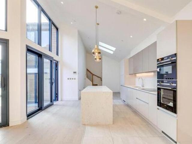 House for sale in City of London, Greater London