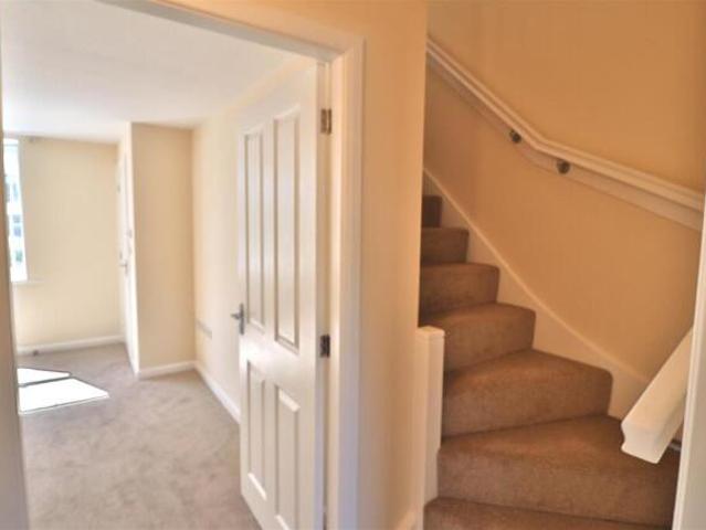 Cottage for rent in Warrington