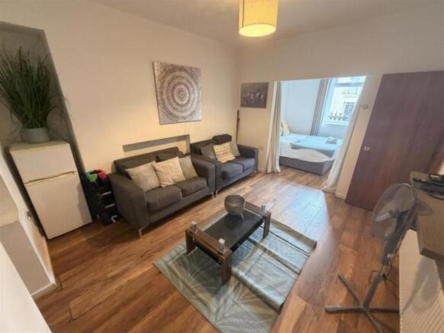Cottage for rent in Neath, Wales