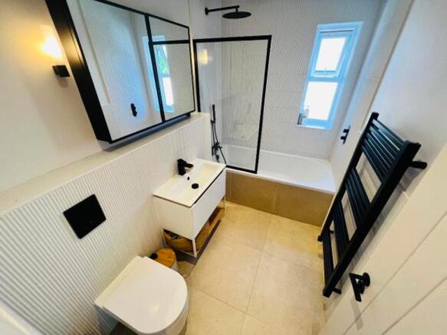 Cottage for rent in Parrs Wood, Georgia