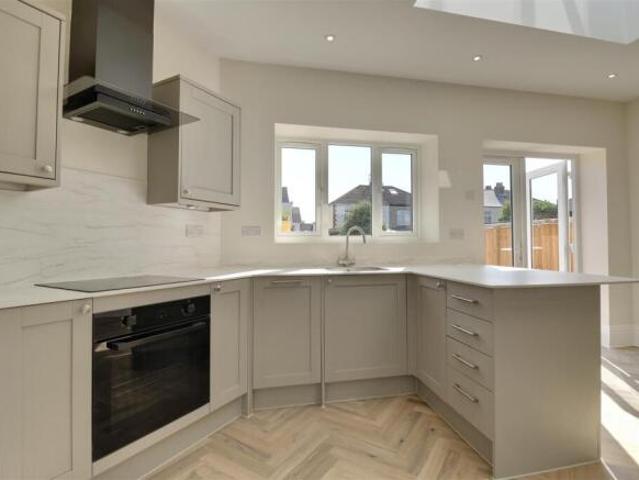 Cottage for rent in Baffins, City Of Portsmouth