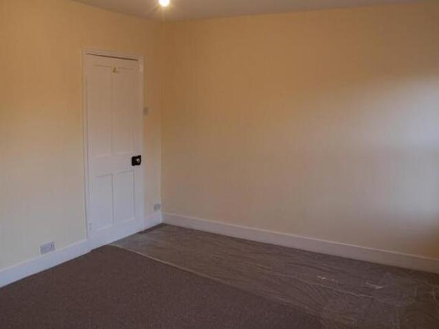 Cottage for rent in Harpur, Bedford