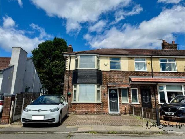 Cottage for rent in Salford, Greater Manchester