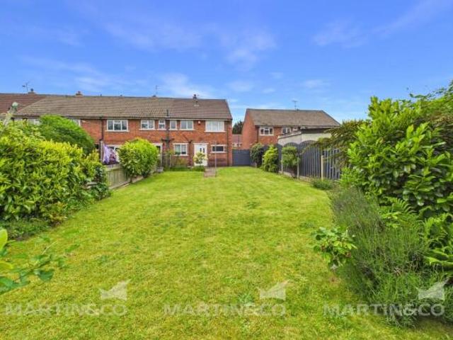 Cottage for rent in Intake, South Yorkshire