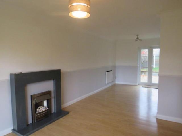 Cottage for rent in Little Billing, Northamptonshire