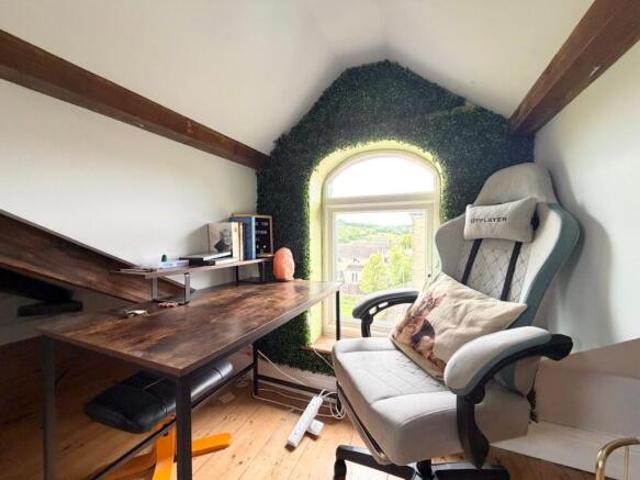 Cottage for rent in Huddersfield, West Yorkshire
